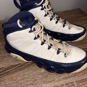 Air Jordan 9 Retro GS UNC Size 6.5Y